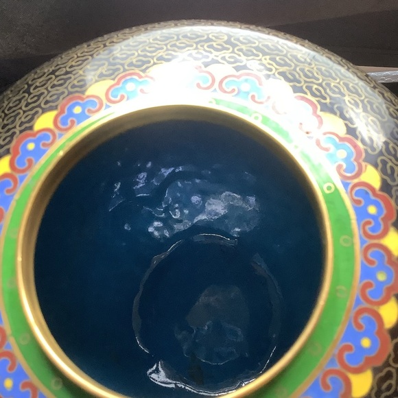 Chinese Black Cloisonné Jar/Vase with Floral Design - Picture 7 of 9